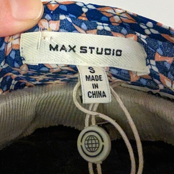 Max Studio Blue and Black Patterned Blouse - Picture 4 of 5